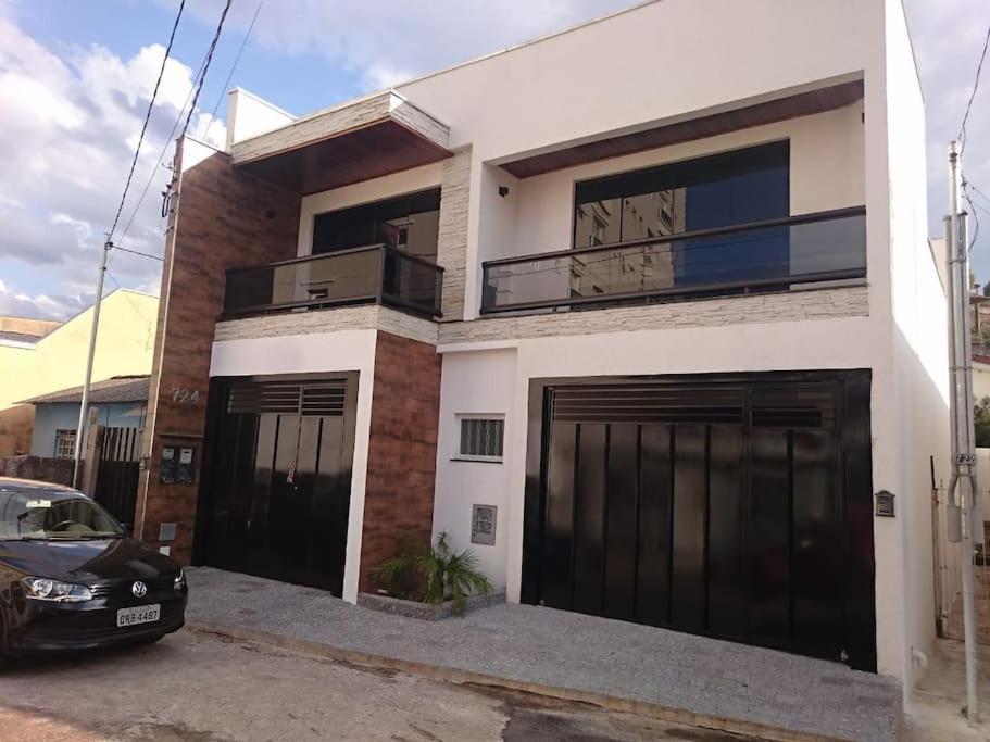Casa Unica E Moderna Centro Villa Pocos de Caldas Bagian luar foto