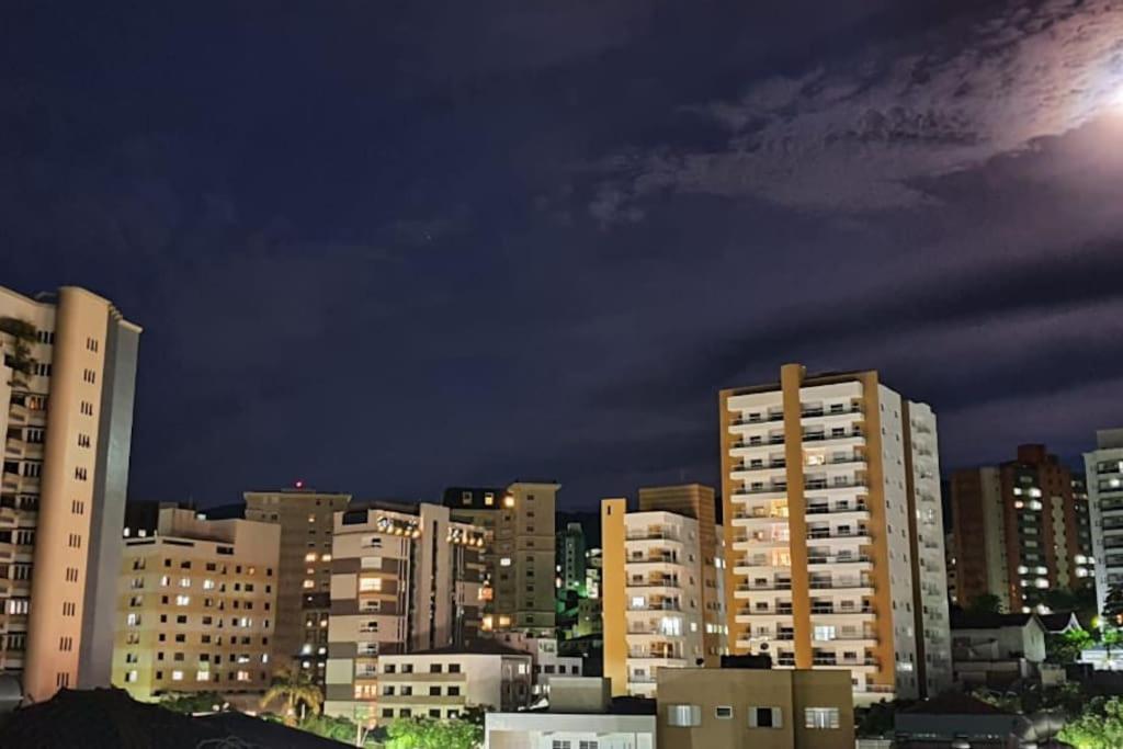 Casa Unica E Moderna Centro Villa Pocos de Caldas Bagian luar foto